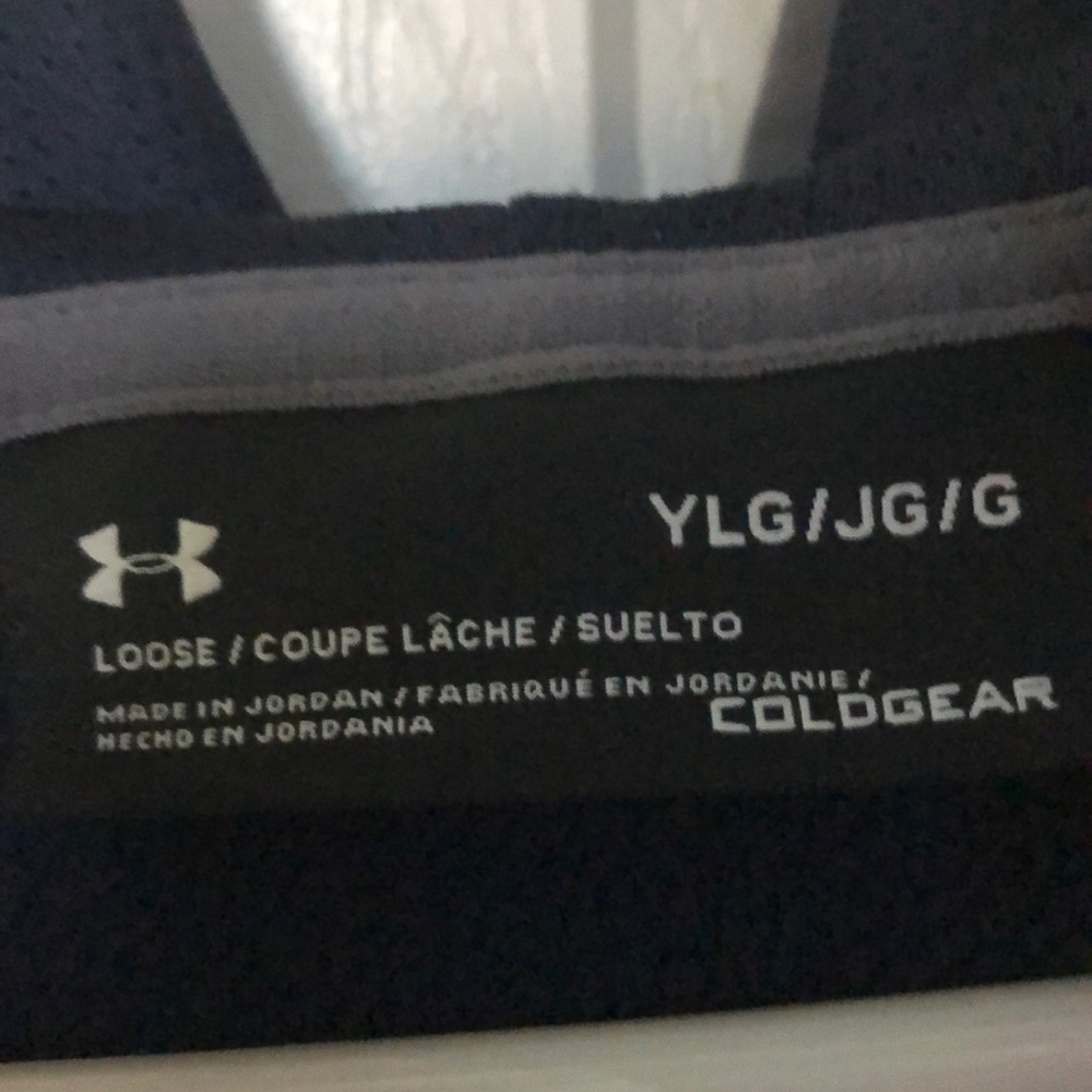Under Armour Jacket - Picture 2 of 3